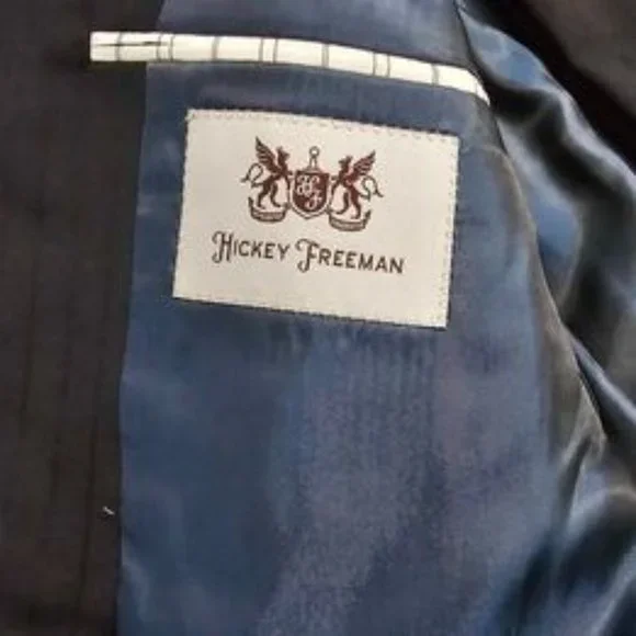 GREAT CHRISTMAS PRESENT! - HICKEY FREEMAN SUIT AT FRACTION OF RETAIL PRICE!
